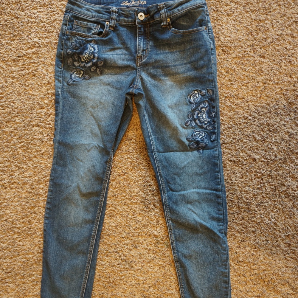 Jeans - Picture 7 of 7
